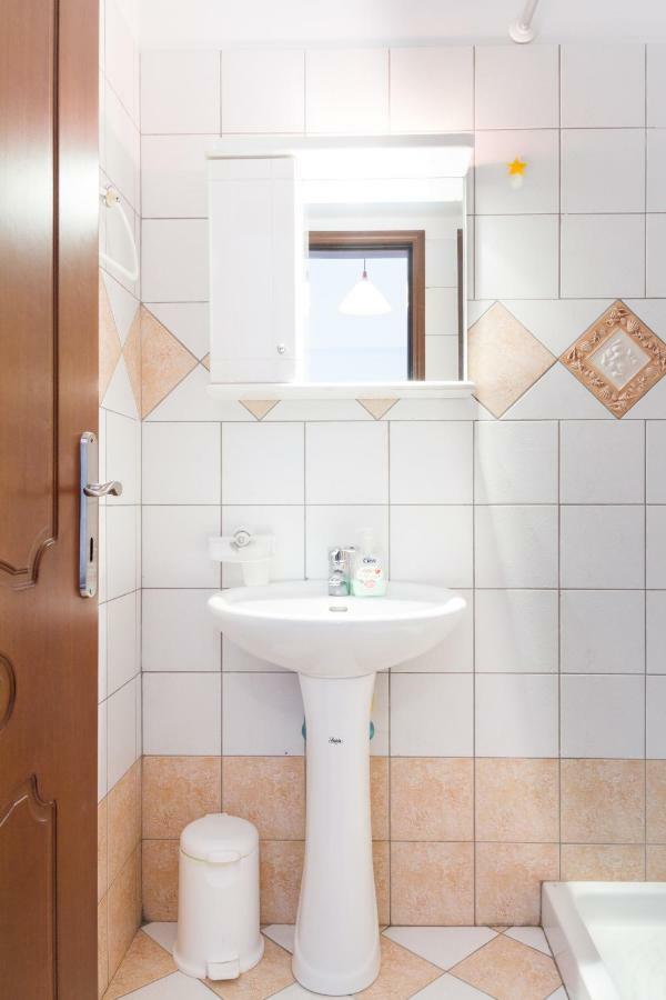 Kaya Sea Apts - Stegna Beach Архангелос Экстерьер фото